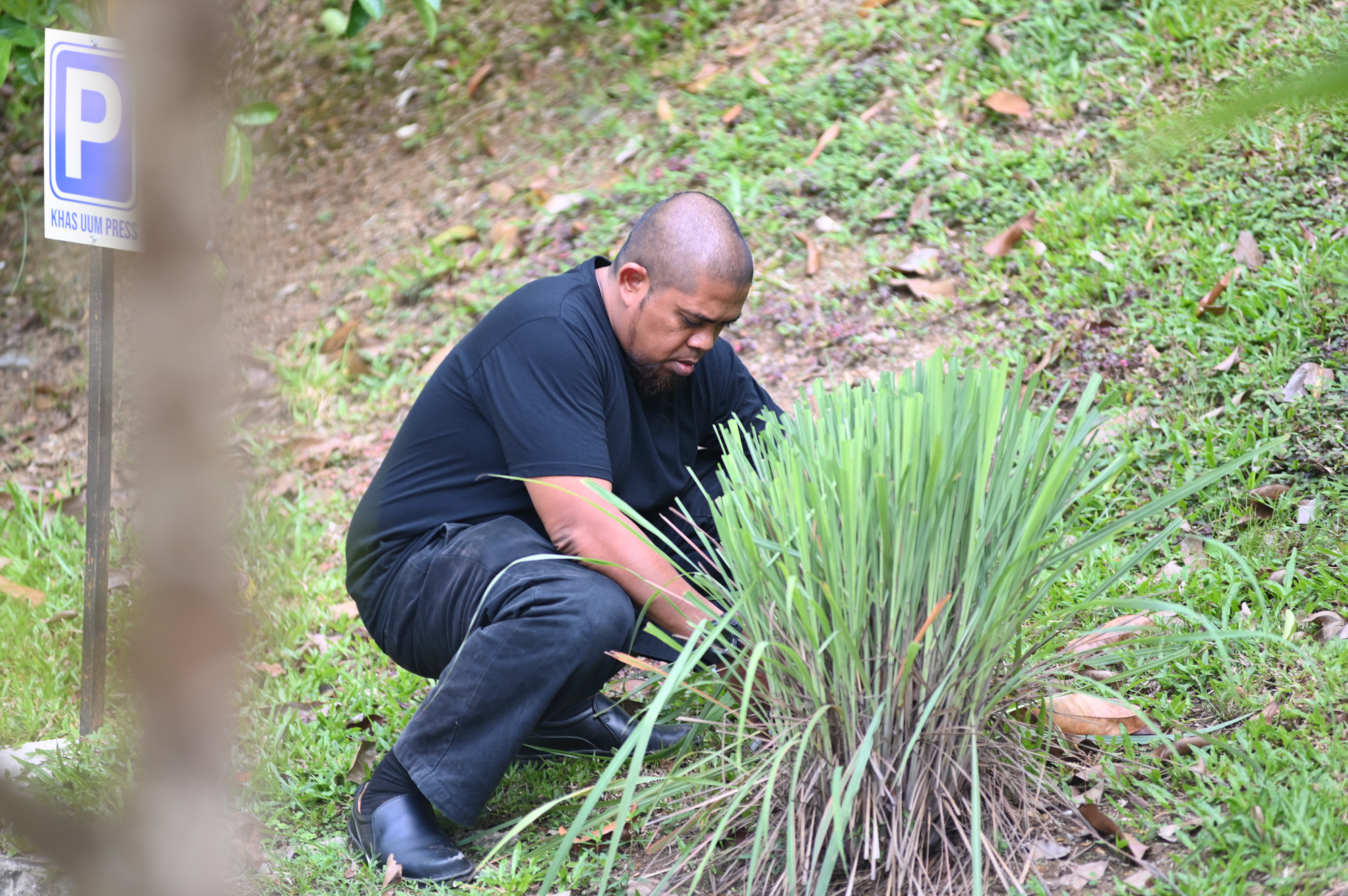 Encik Ezwan